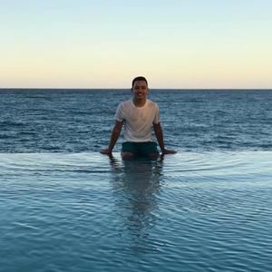 Meet your Posher, Marcos matos